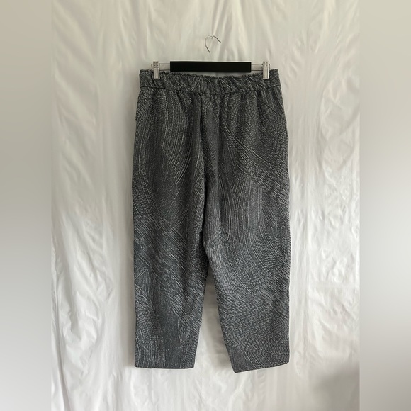 Lululemon High Rise Crop 23" Simultaneous Anchor Alpine White Gray Pants Size 10 - Picture 8 of 13